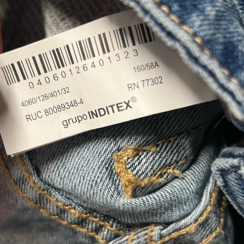 Zara Women's‎ Blue Distressed Denim Jeans USA 0 / EUR 32 NWT
